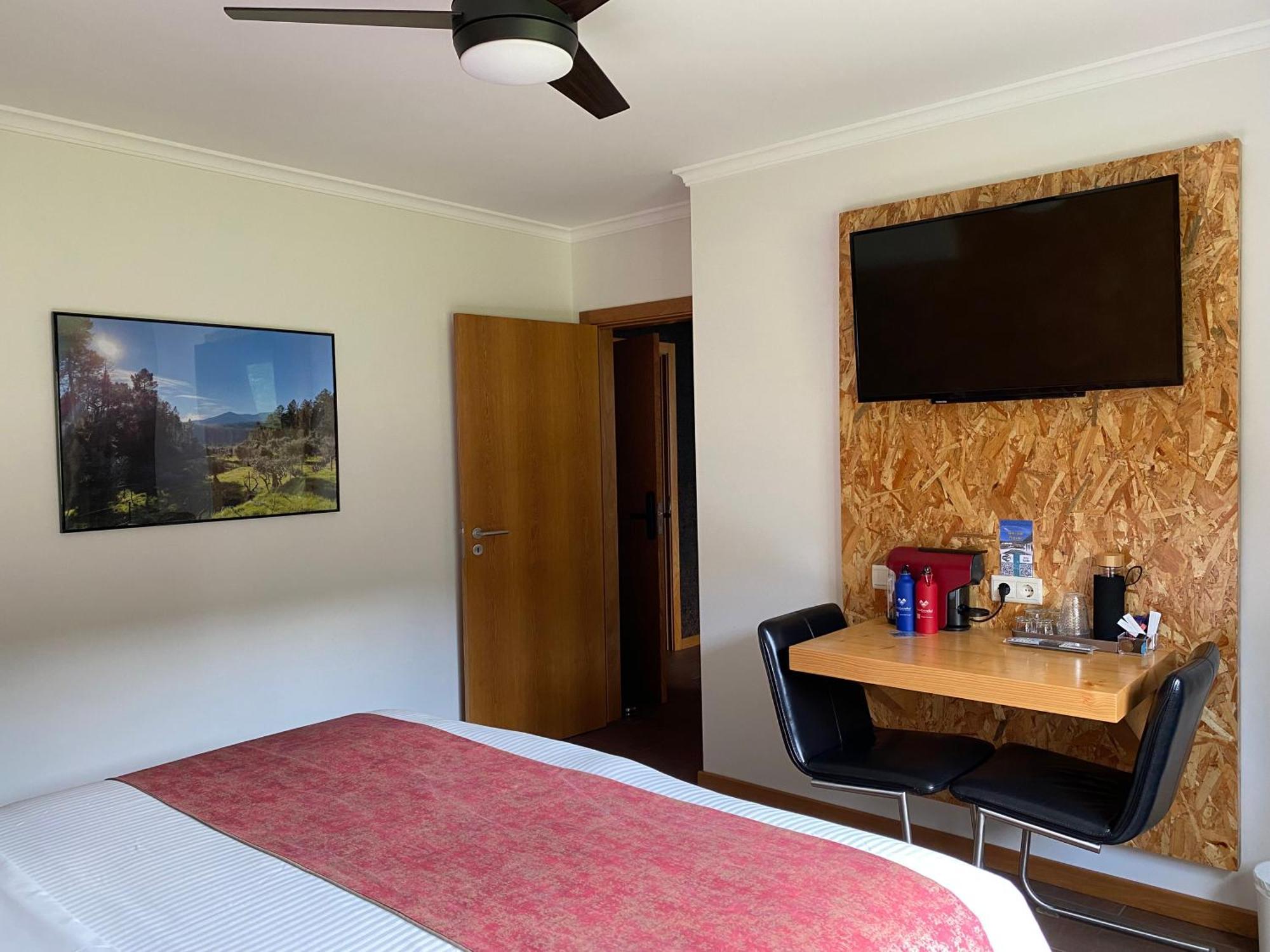 Bed and Breakfast Casa Carvalhal - Adults Only à Góis Extérieur photo
