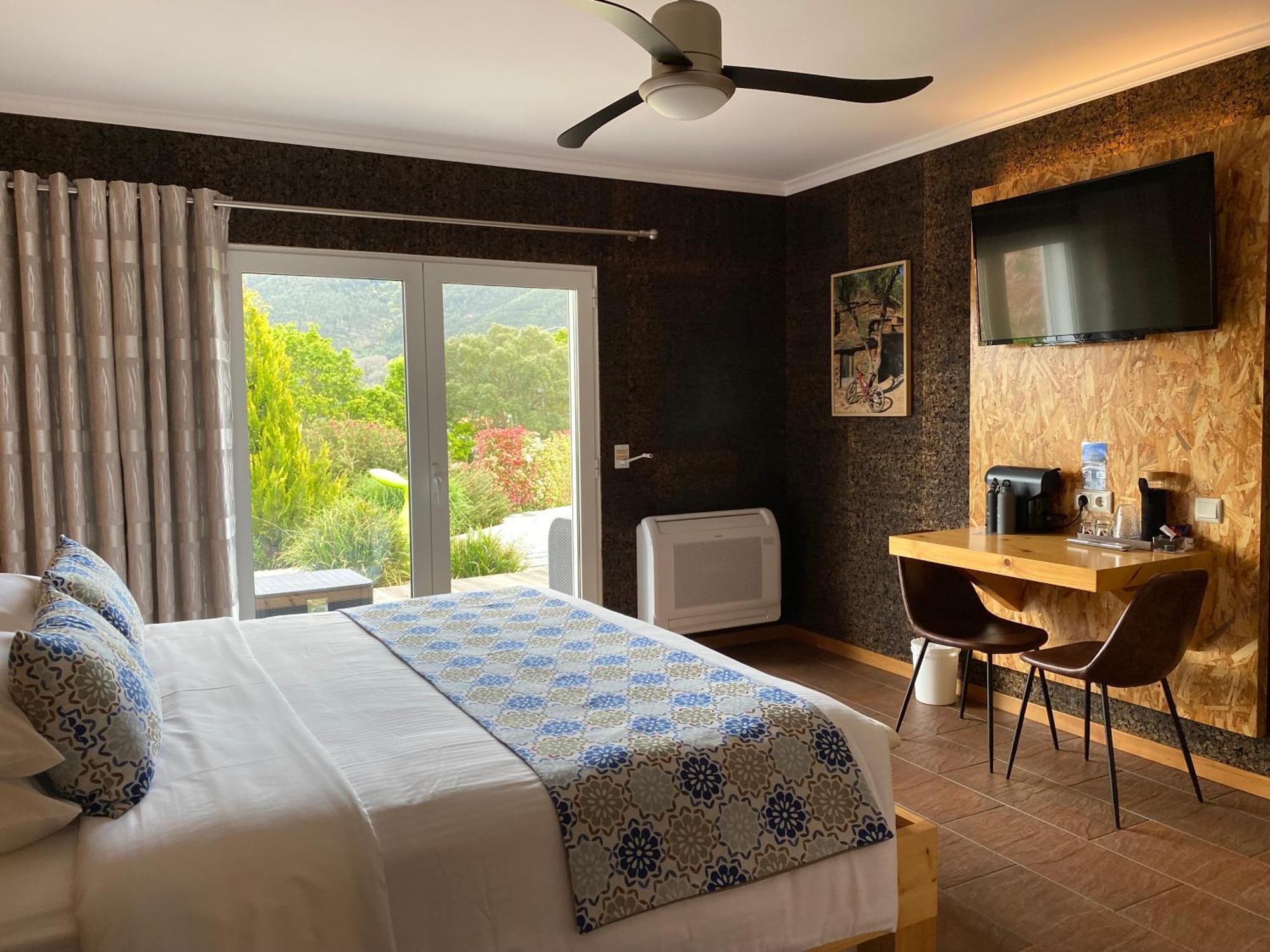 Bed and Breakfast Casa Carvalhal - Adults Only à Góis Extérieur photo